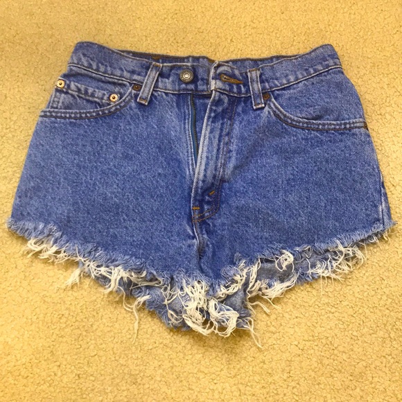 High waisted Levi’s - Picture 2 of 6